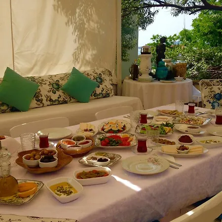 Florina Guest house Ayvalik